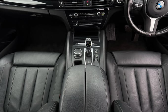 2019 BMW X6