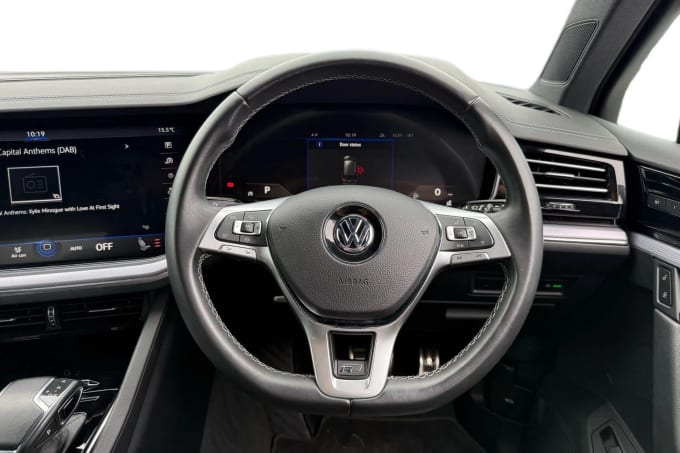 2019 Volkswagen Touareg