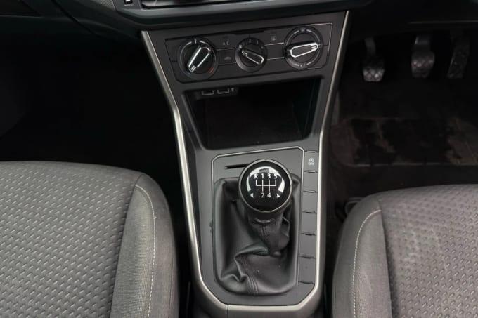 2018 Volkswagen Polo