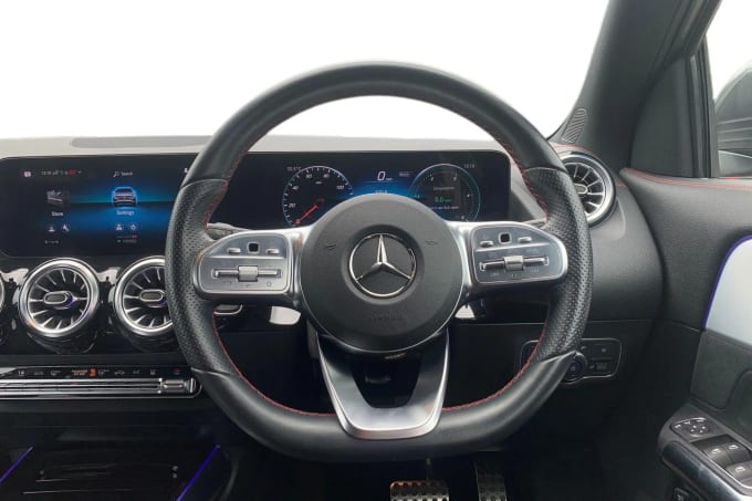2022 Mercedes-benz Eqa