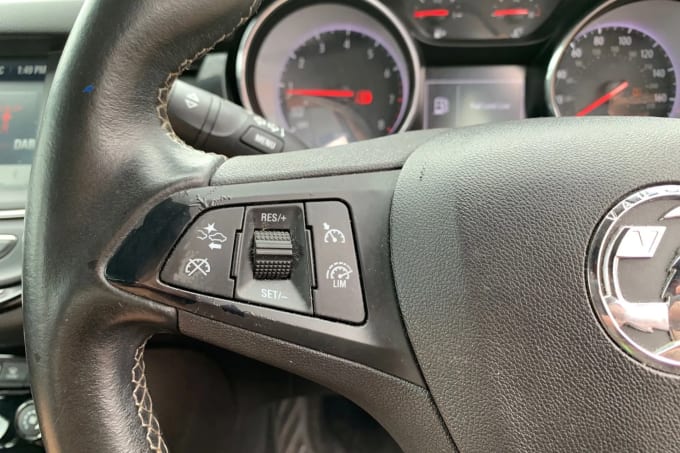 2019 Vauxhall Astra