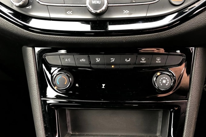 2019 Vauxhall Astra