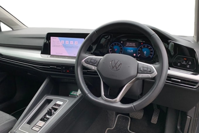 2023 Volkswagen Golf