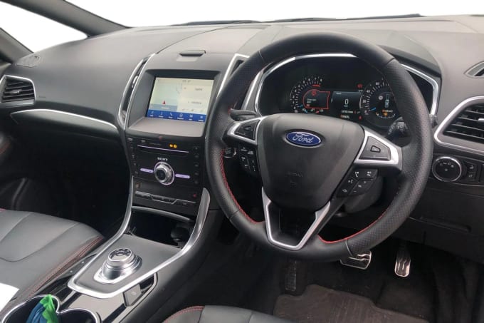 2023 Ford S-max
