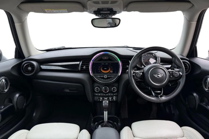 2018 Mini Hatch