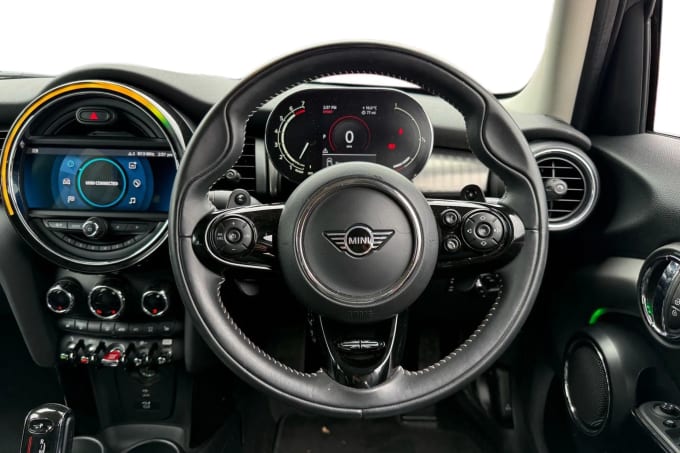 2020 Mini Hatch
