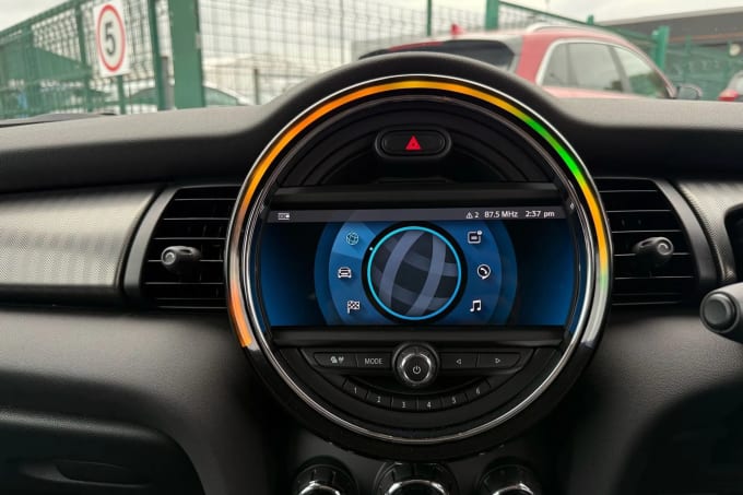 2020 Mini Hatch