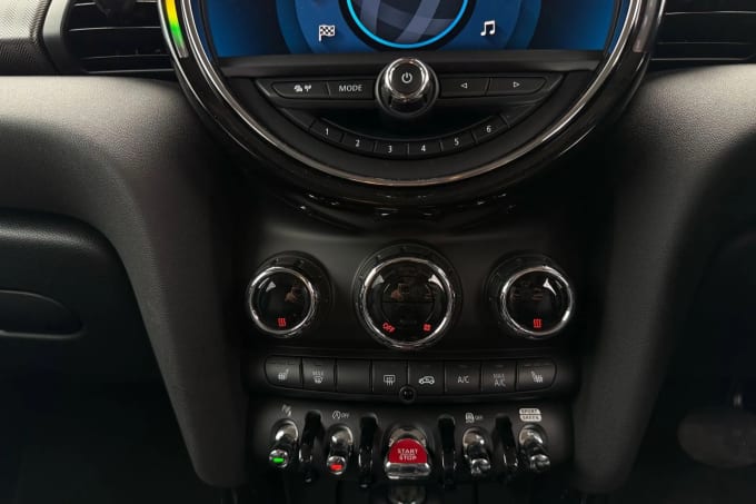 2020 Mini Hatch