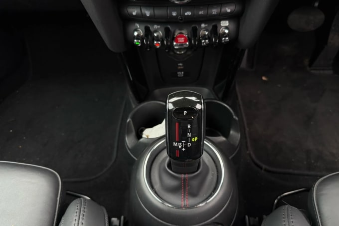 2020 Mini Hatch