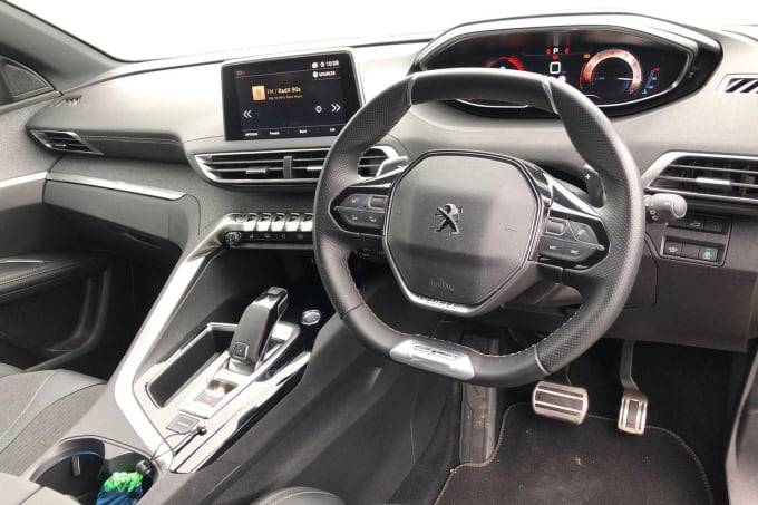 2019 Peugeot 5008