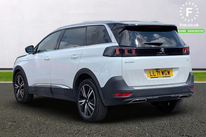 2021 Peugeot 5008