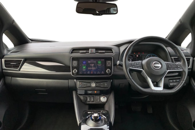 2022 Nissan Leaf