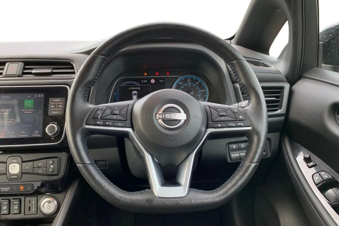 2022 Nissan Leaf