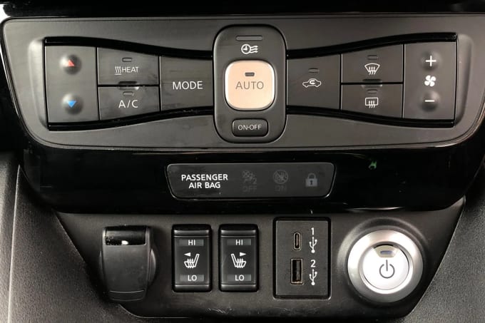 2024 Nissan Leaf