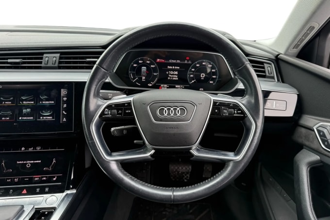2020 Audi E-tron