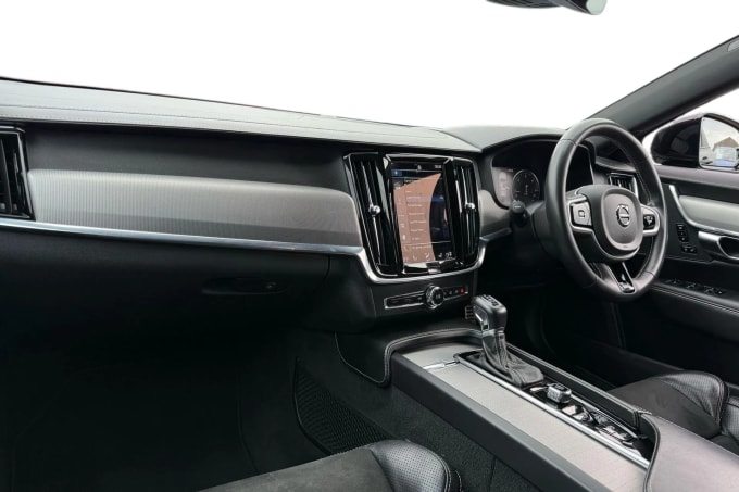 2019 Volvo V90