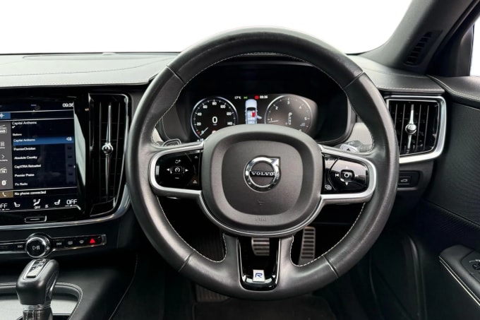 2019 Volvo V90