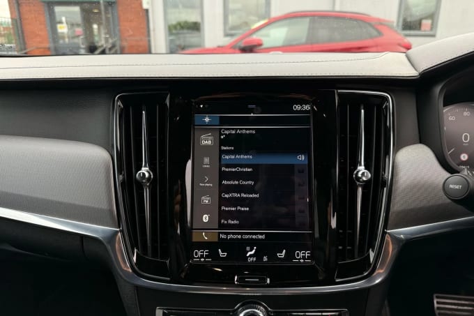 2019 Volvo V90
