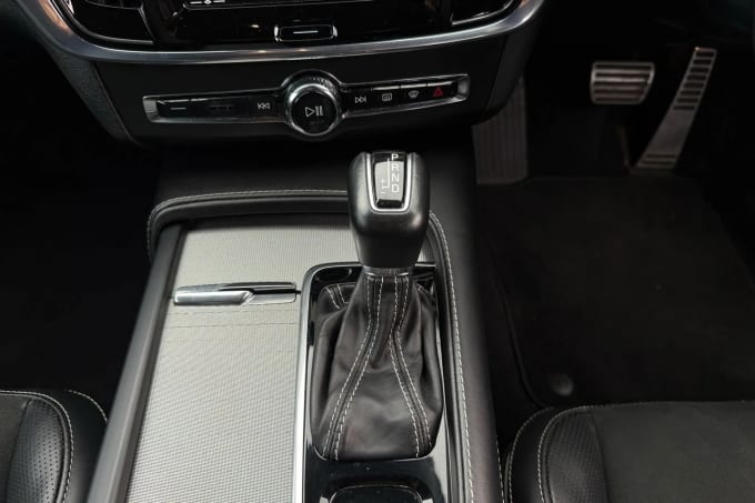 2019 Volvo V90