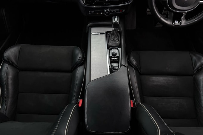 2019 Volvo V90