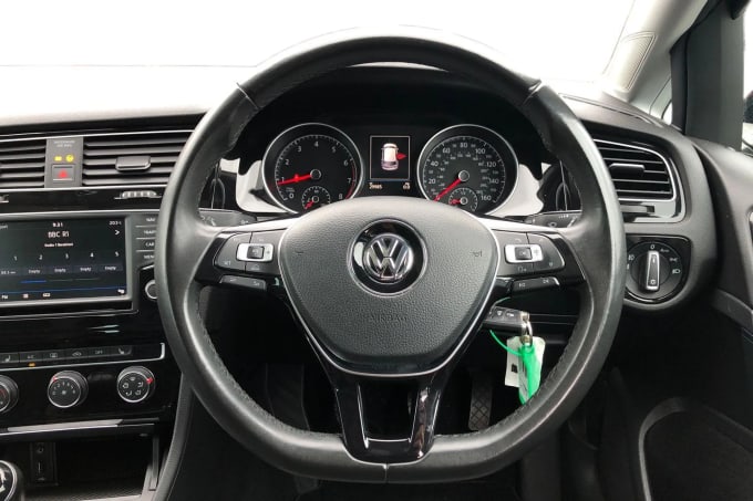2016 Volkswagen Golf