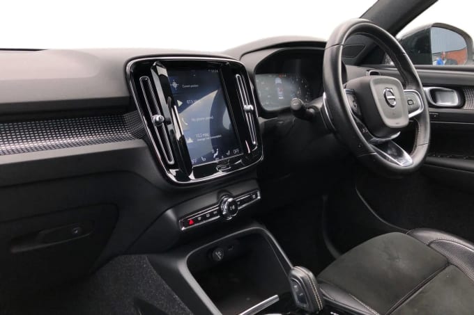 2020 Volvo Xc40