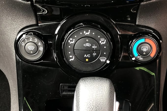 2017 Ford Fiesta