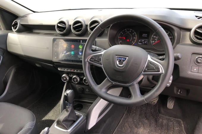 2022 Dacia Duster