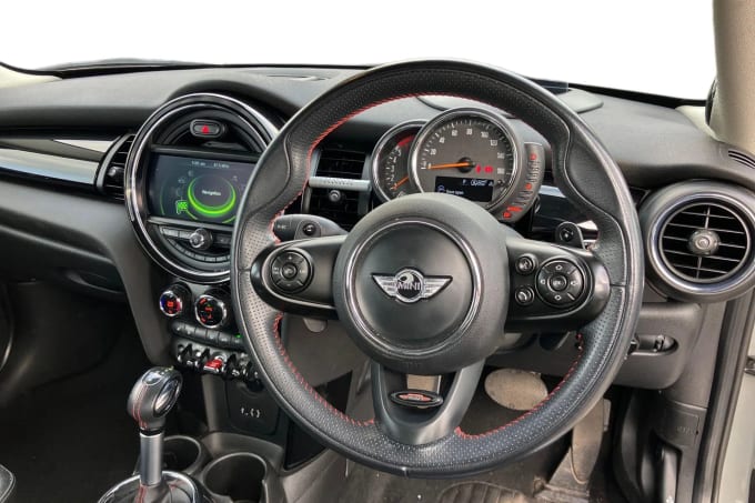 2018 Mini Hatch