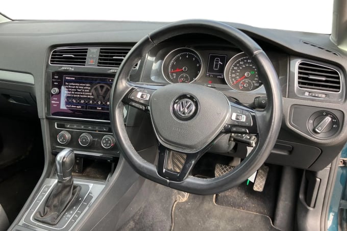 2017 Volkswagen Golf
