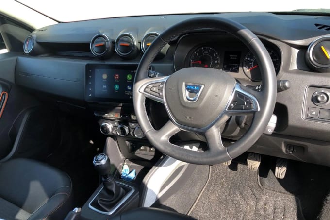 2022 Dacia Duster
