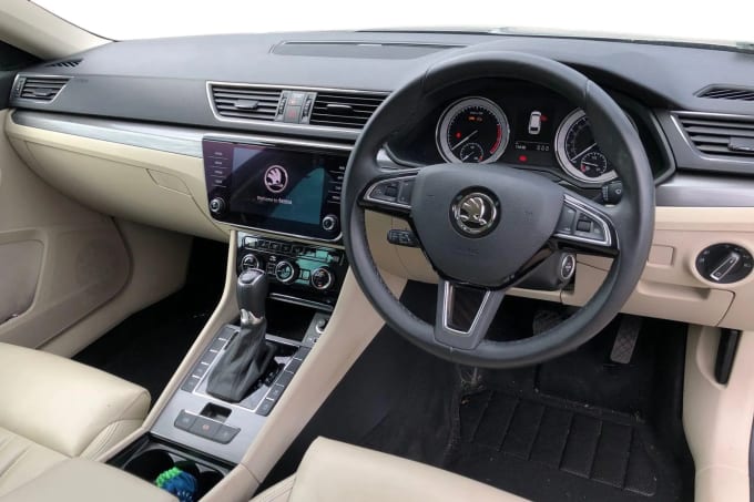 2020 Skoda Superb