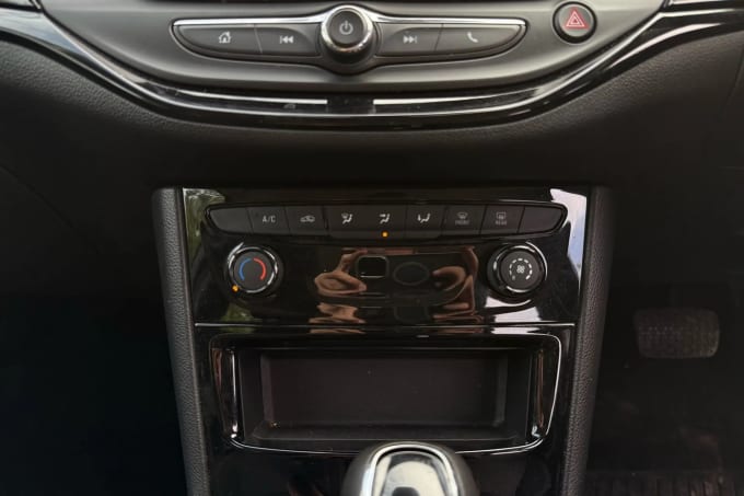 2019 Vauxhall Astra