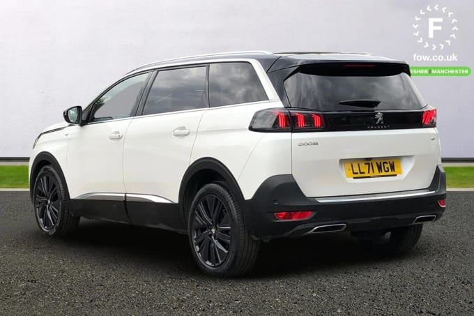 2021 Peugeot 5008