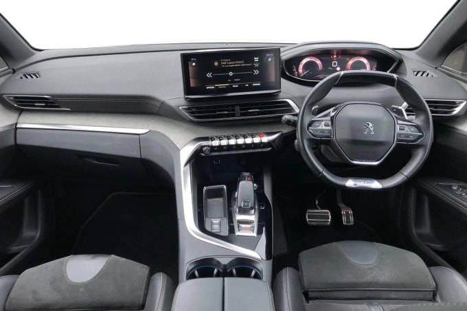 2021 Peugeot 5008