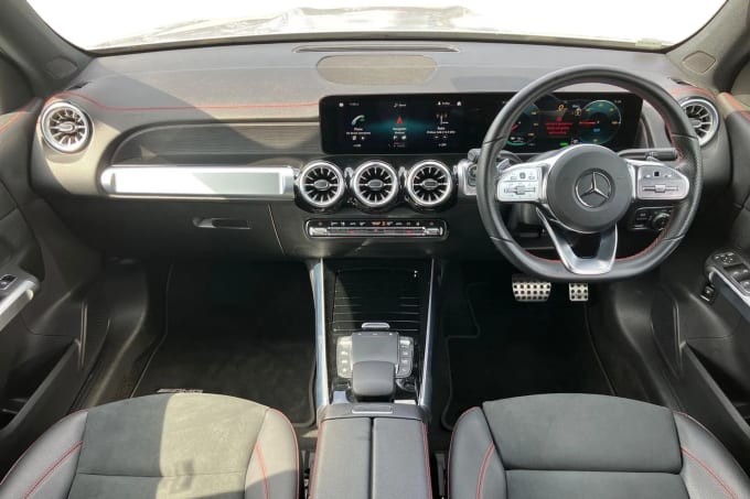 2022 Mercedes-benz Eqb