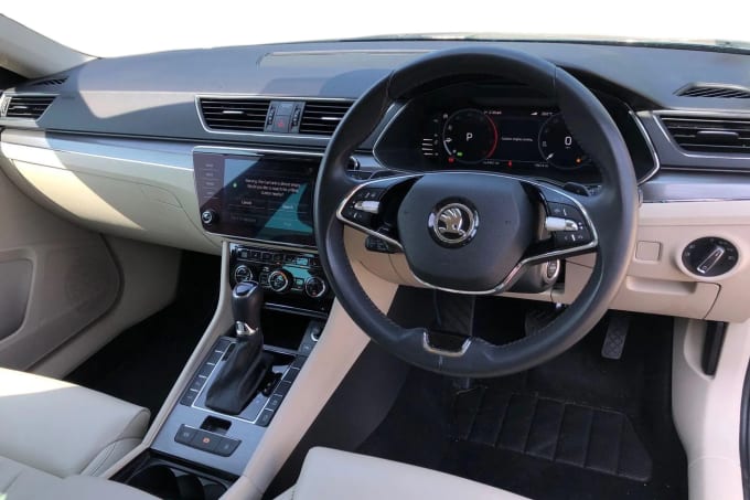 2022 Skoda Superb