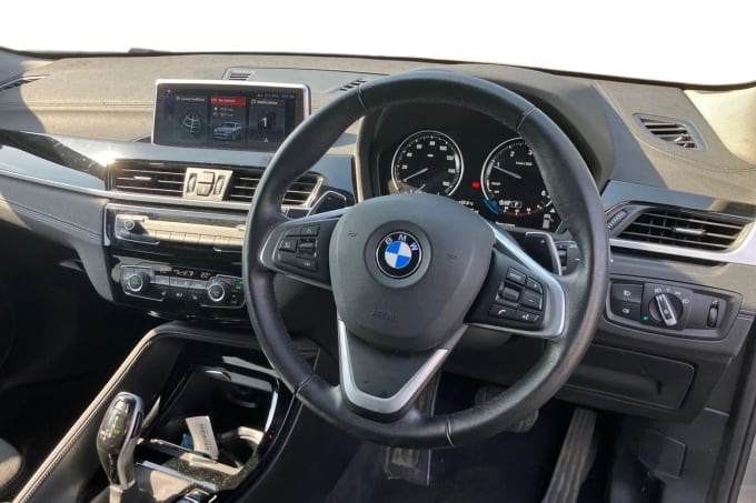 2022 BMW X2