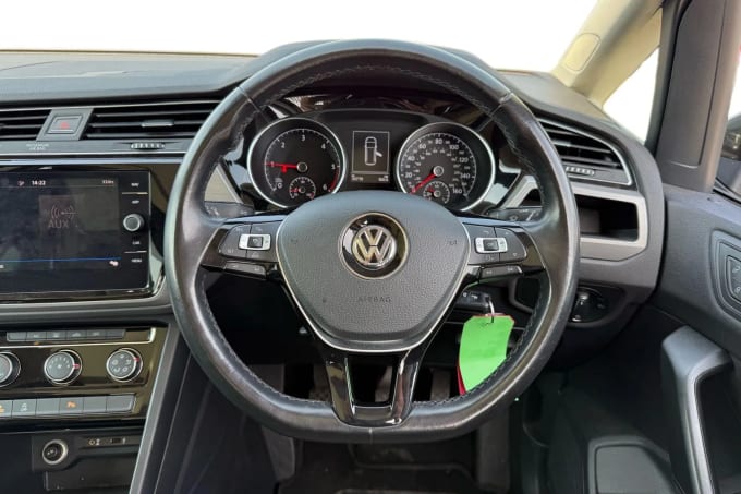 2017 Volkswagen Touran