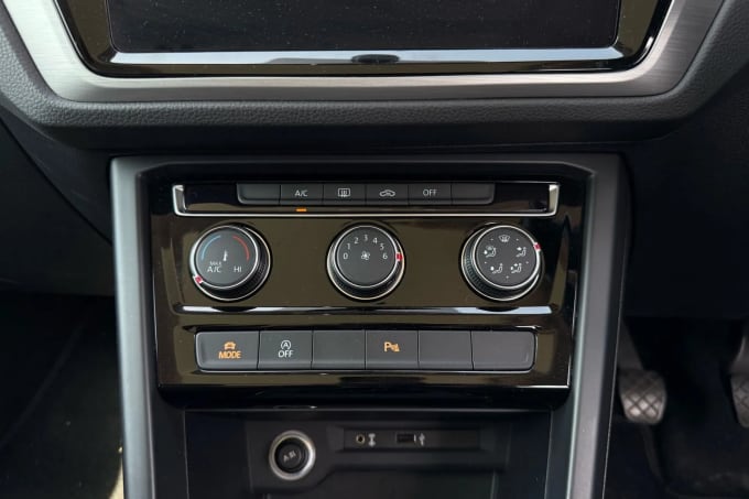 2017 Volkswagen Touran