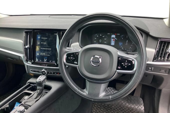 2018 Volvo S90