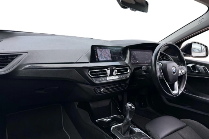 2022 BMW 1 Series