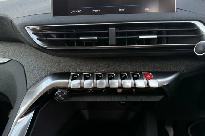 2018 Peugeot 3008