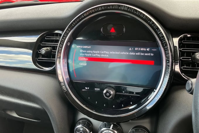 2022 Mini Hatch