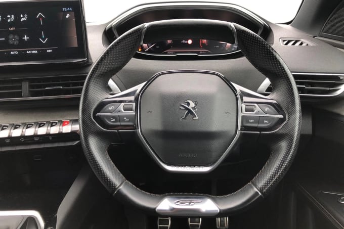 2022 Peugeot 5008