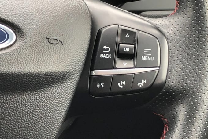2022 Ford Kuga