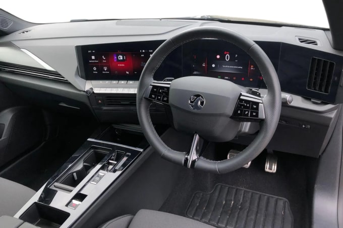 2024 Vauxhall Astra
