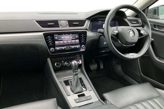 2022 Skoda Superb