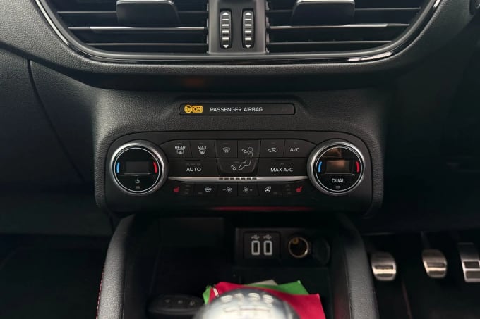 2022 Ford Kuga