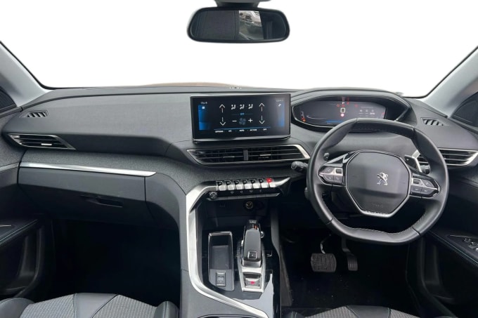 2021 Peugeot 5008
